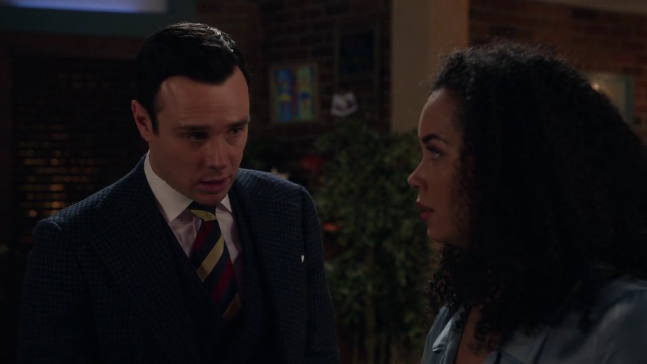 Charmed-Online-dot-nl_Charmed-1x14TouchedByADemon01519.jpg