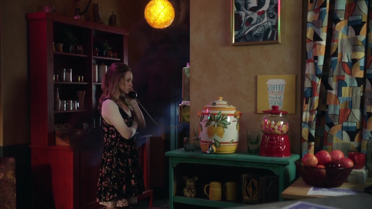 Charmed-Online-dot-nl_Charmed-1x14TouchedByADemon01561.jpg