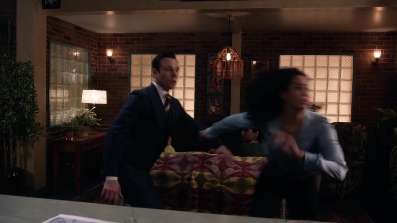 Charmed-Online-dot-nl_Charmed-1x14TouchedByADemon01563.jpg