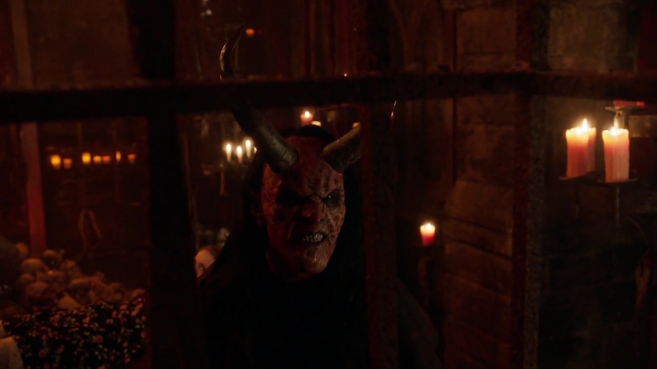 Charmed-Online-dot-nl_Charmed-1x14TouchedByADemon01714.jpg