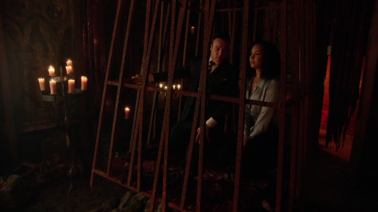 Charmed-Online-dot-nl_Charmed-1x14TouchedByADemon01736.jpg