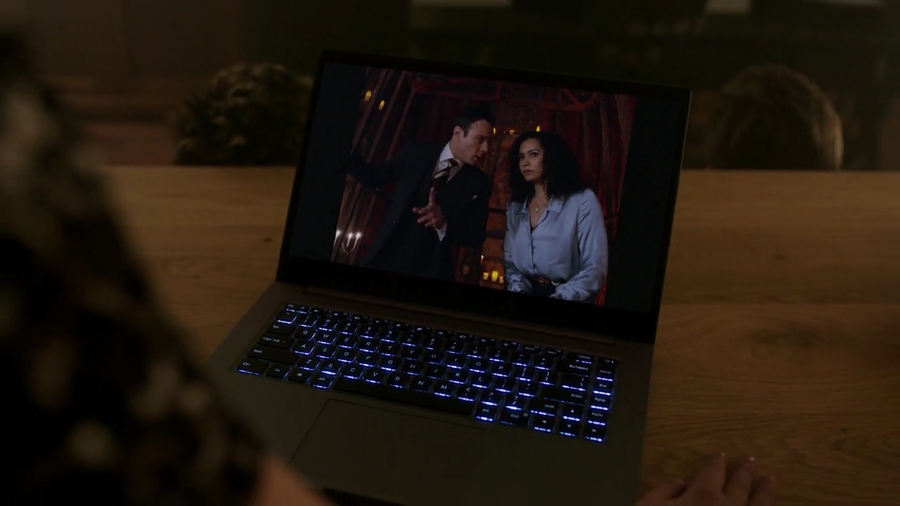 Charmed-Online-dot-nl_Charmed-1x14TouchedByADemon01747.jpg