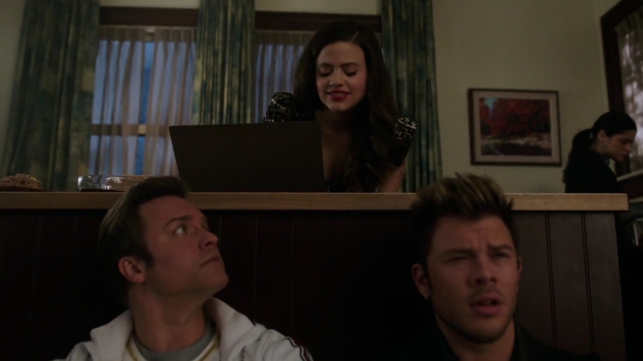Charmed-Online-dot-nl_Charmed-1x14TouchedByADemon01760.jpg
