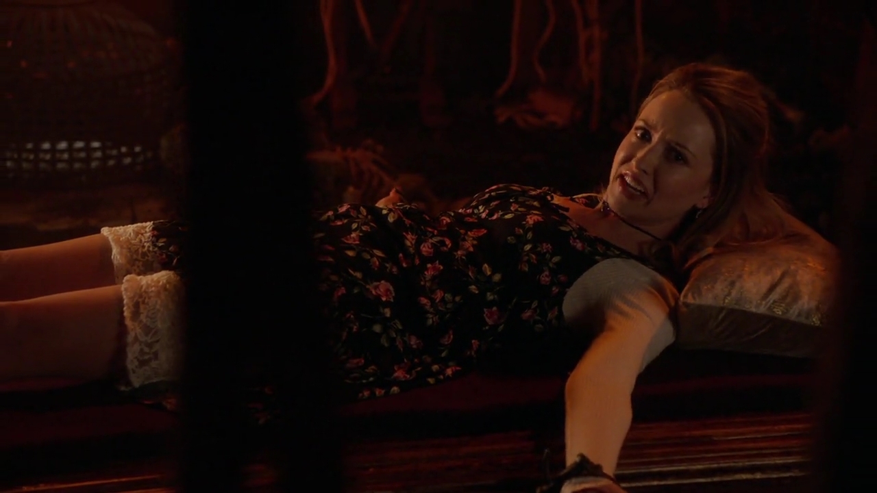 Charmed-Online-dot-nl_Charmed-1x14TouchedByADemon01783.jpg