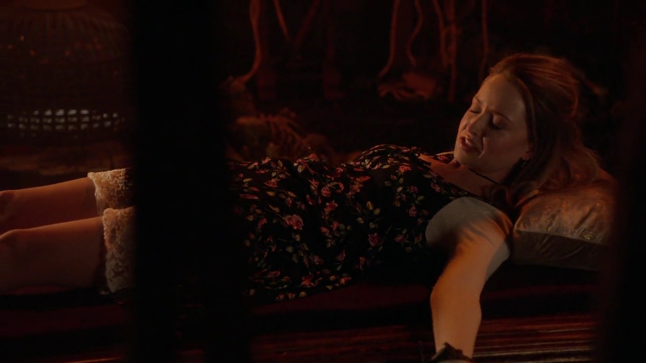 Charmed-Online-dot-nl_Charmed-1x14TouchedByADemon01784.jpg