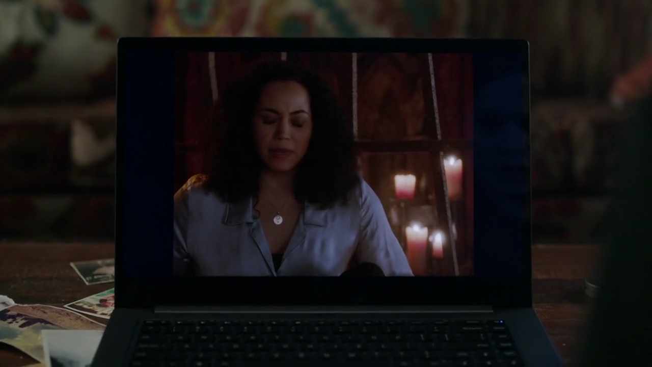 Charmed-Online-dot-nl_Charmed-1x14TouchedByADemon01877.jpg