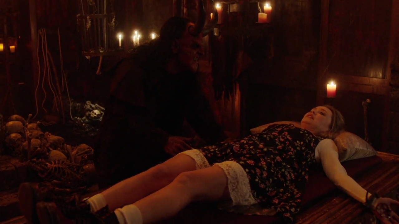 Charmed-Online-dot-nl_Charmed-1x14TouchedByADemon01926.jpg