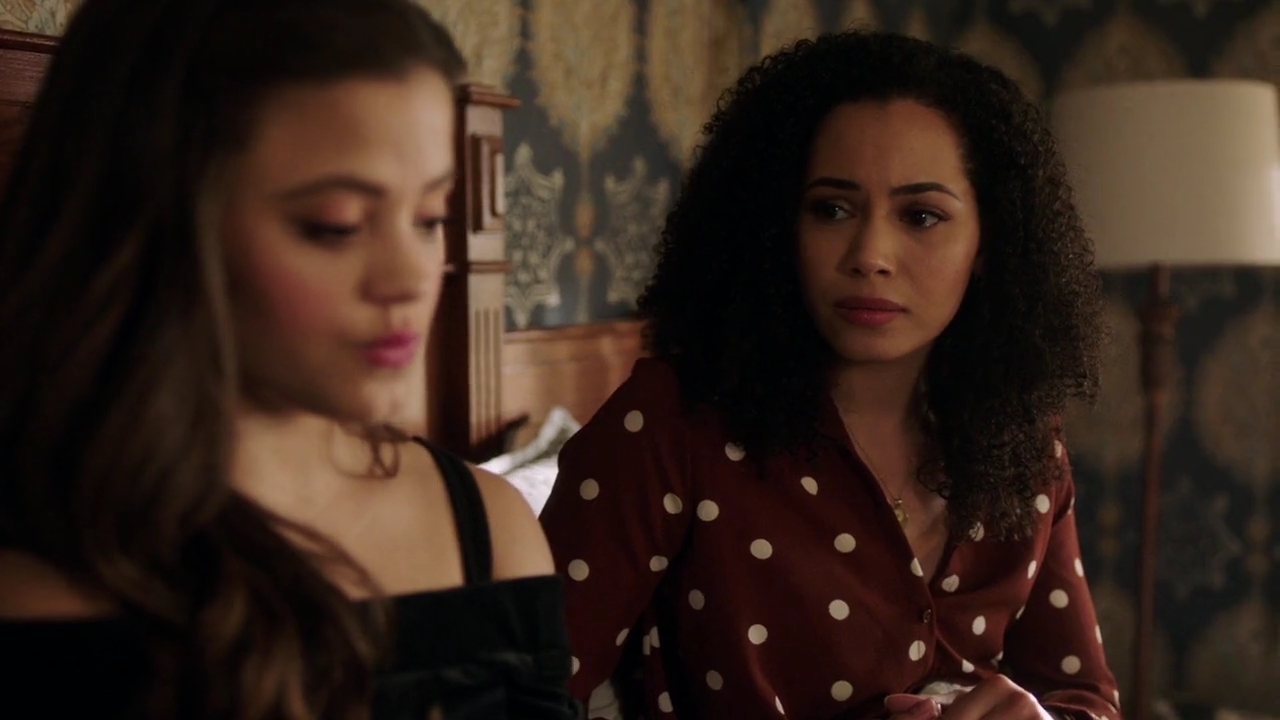 Charmed-Online-dot-nl_Charmed-1x14TouchedByADemon02113.jpg