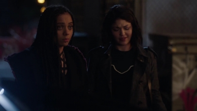 Charmed-Online-dot-nl_Charmed-1x14TouchedByADemon01096.jpg