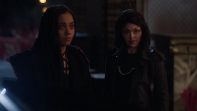 Charmed-Online-dot-nl_Charmed-1x14TouchedByADemon01100.jpg