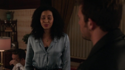 Charmed-Online-dot-nl_Charmed-1x14TouchedByADemon01216.jpg