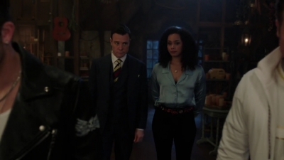 Charmed-Online-dot-nl_Charmed-1x14TouchedByADemon01239.jpg