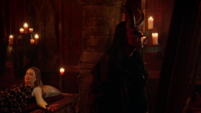 Charmed-Online-dot-nl_Charmed-1x14TouchedByADemon01694.jpg