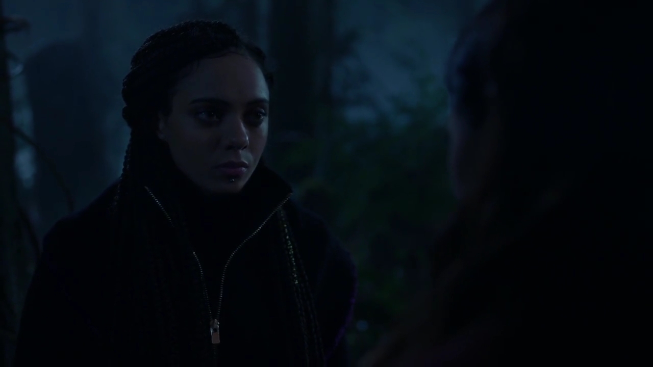 Charmed-Online-dot-nl_Charmed-1x15SwitchesAndStones00229.jpg Charmed-Online-dot-nl_Charmed-1x15SwitchesAndStones00229.jpg