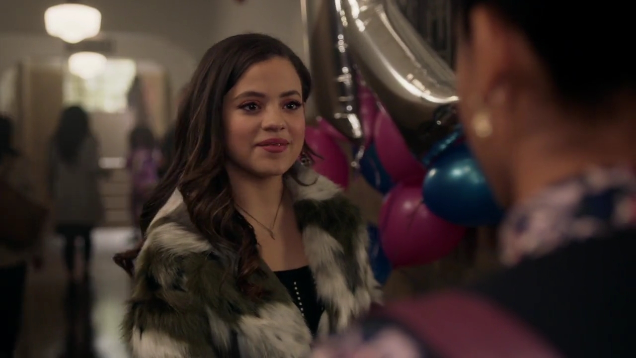 Charmed-Online-dot-nl_Charmed-1x15SwitchesAndStones00410.jpg