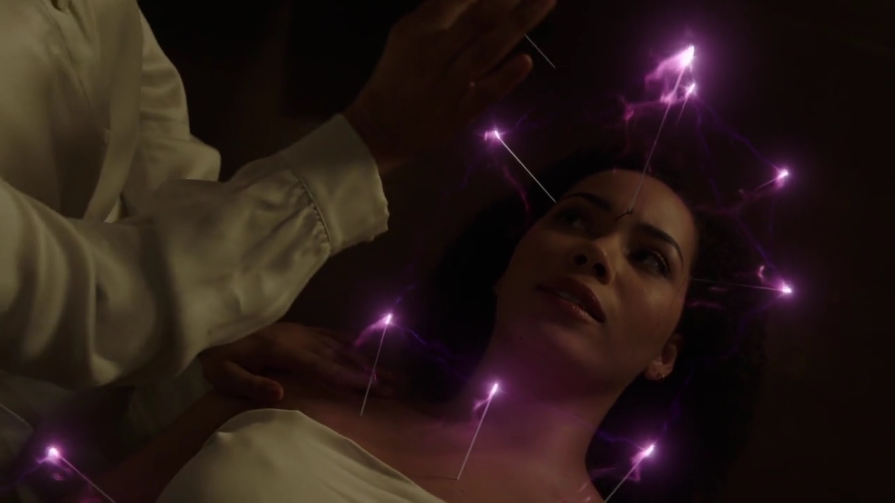 Charmed-Online-dot-nl_Charmed-1x15SwitchesAndStones00988.jpg