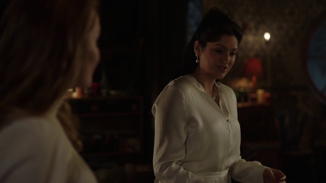 Charmed-Online-dot-nl_Charmed-1x15SwitchesAndStones01000.jpg