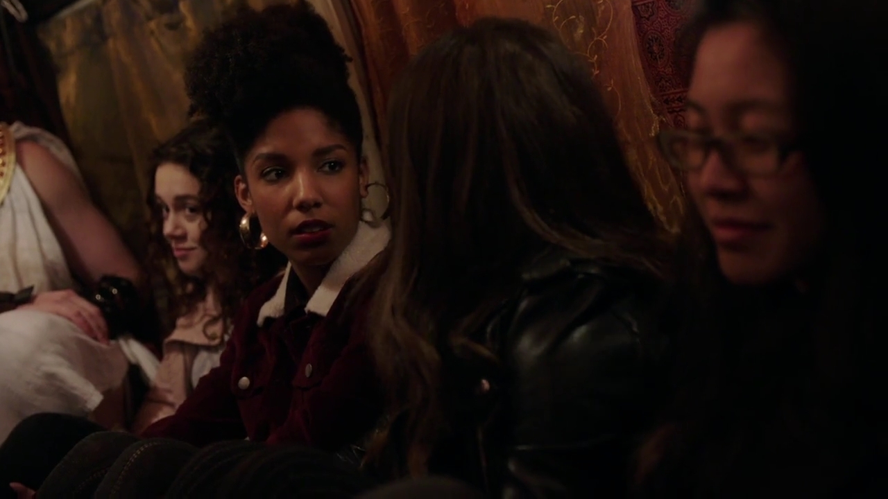Charmed-Online-dot-nl_Charmed-1x15SwitchesAndStones01092.jpg