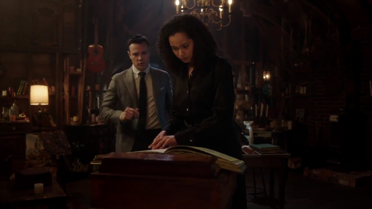 Charmed-Online-dot-nl_Charmed-1x15SwitchesAndStones01218.jpg