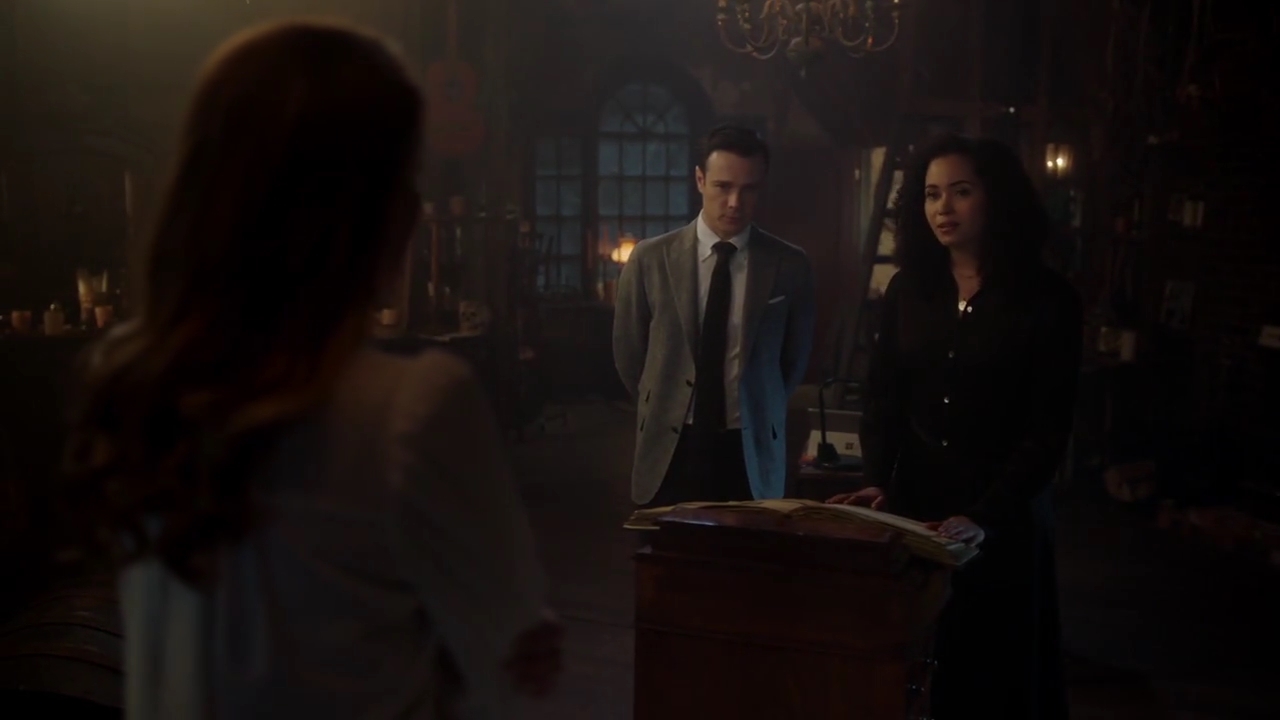 Charmed-Online-dot-nl_Charmed-1x15SwitchesAndStones01342.jpg