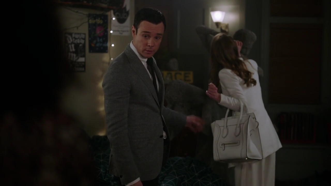 Charmed-Online-dot-nl_Charmed-1x15SwitchesAndStones01648.jpg