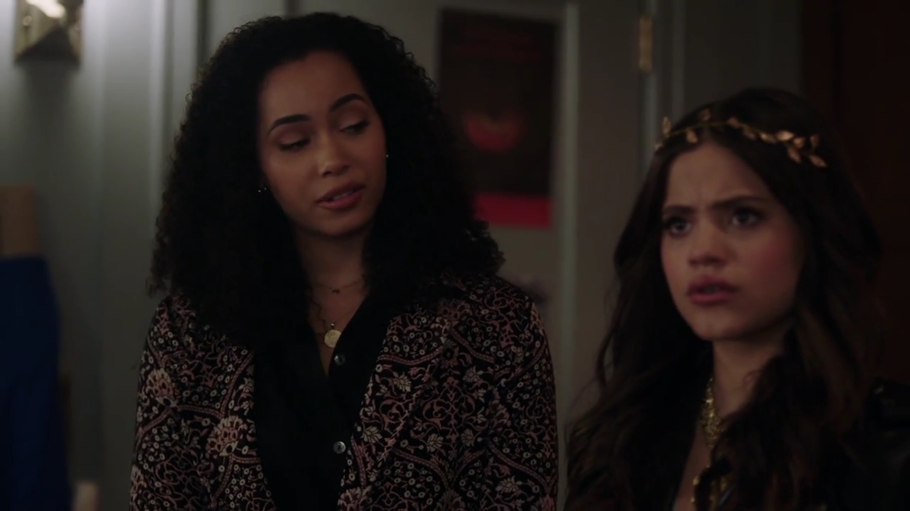 Charmed-Online-dot-nl_Charmed-1x15SwitchesAndStones01661.jpg