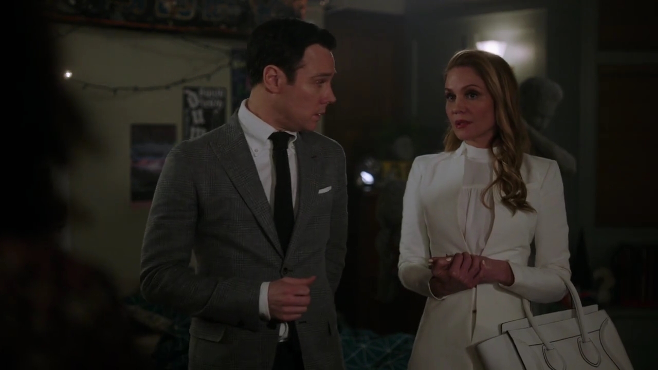 Charmed-Online-dot-nl_Charmed-1x15SwitchesAndStones01669.jpg