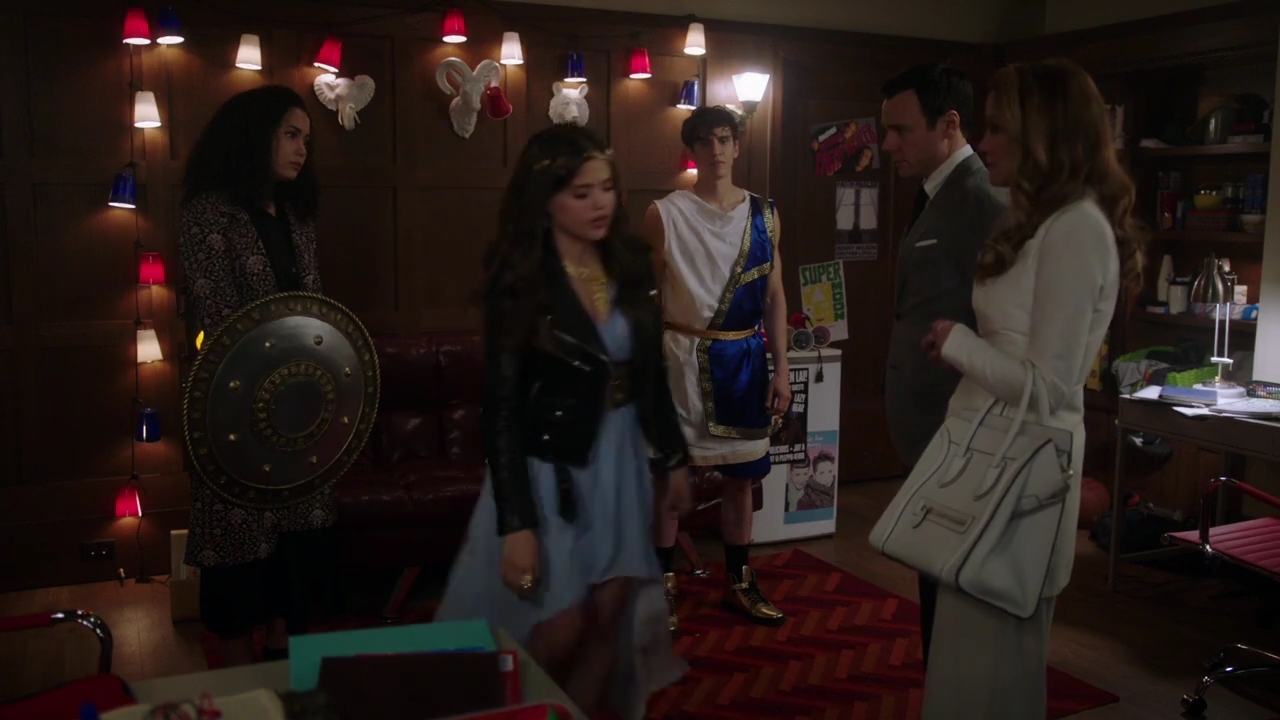 Charmed-Online-dot-nl_Charmed-1x15SwitchesAndStones01671.jpg