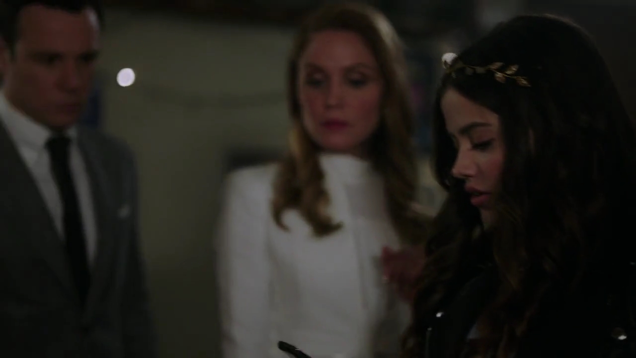 Charmed-Online-dot-nl_Charmed-1x15SwitchesAndStones01675.jpg
