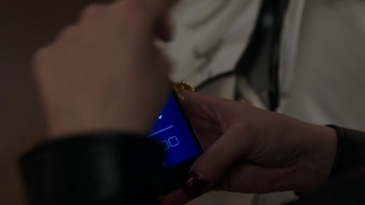 Charmed-Online-dot-nl_Charmed-1x15SwitchesAndStones01679.jpg