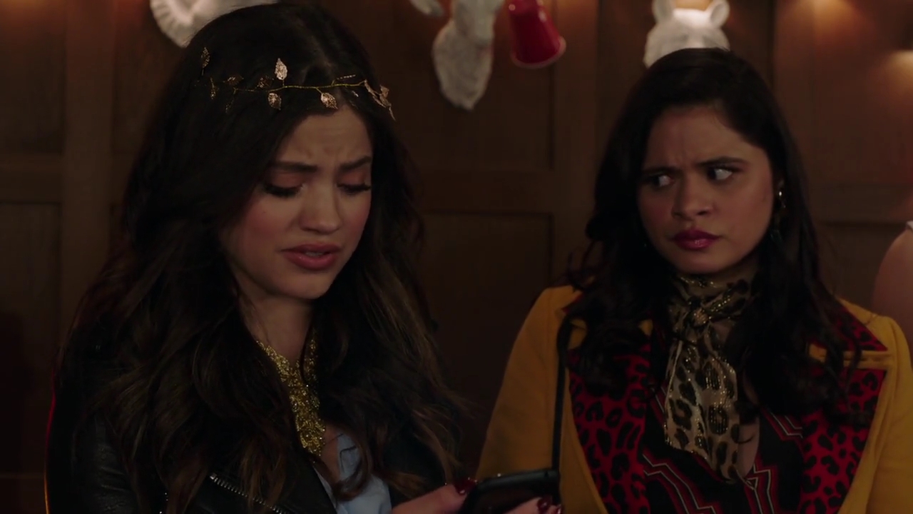 Charmed-Online-dot-nl_Charmed-1x15SwitchesAndStones01693.jpg