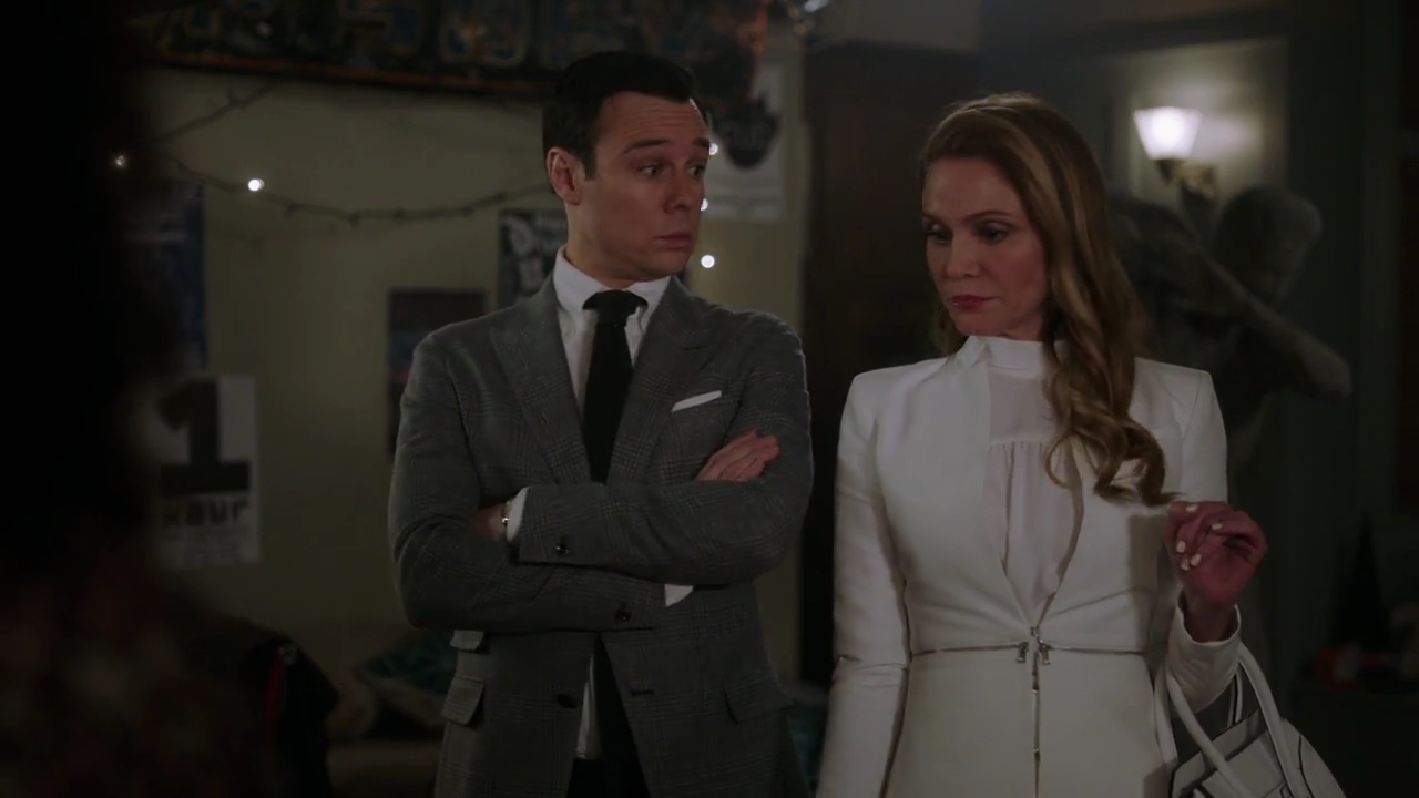 Charmed-Online-dot-nl_Charmed-1x15SwitchesAndStones01697.jpg