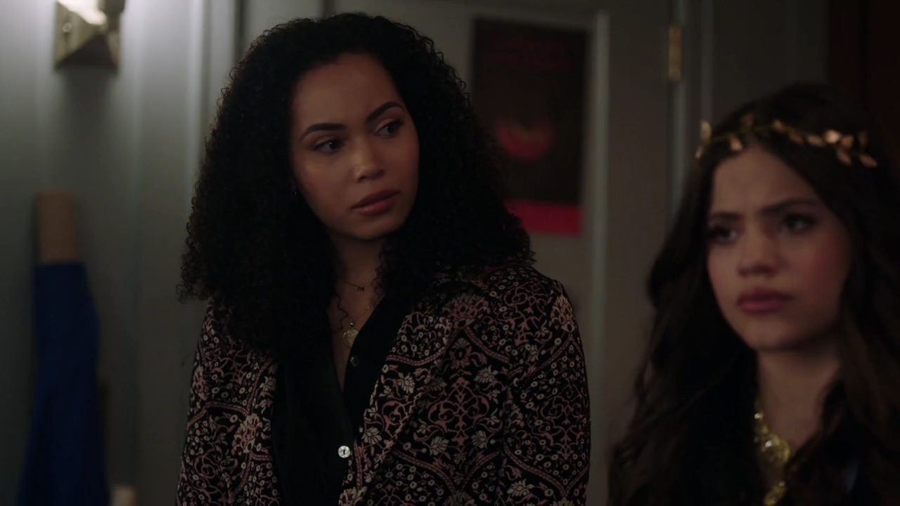 Charmed-Online-dot-nl_Charmed-1x15SwitchesAndStones01705.jpg