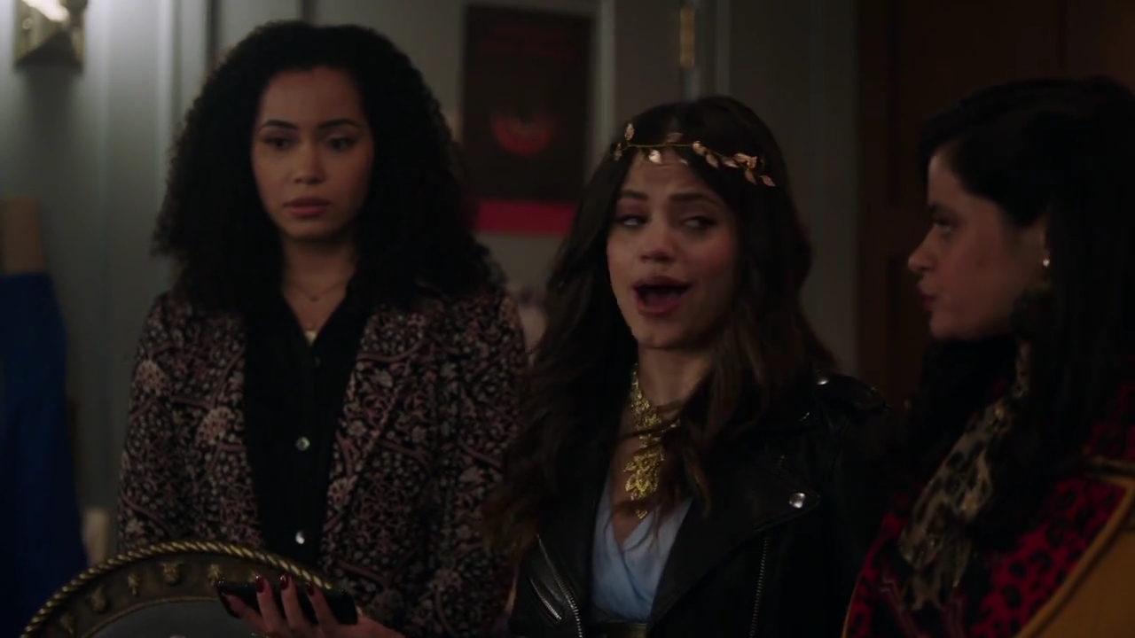 Charmed-Online-dot-nl_Charmed-1x15SwitchesAndStones01716.jpg