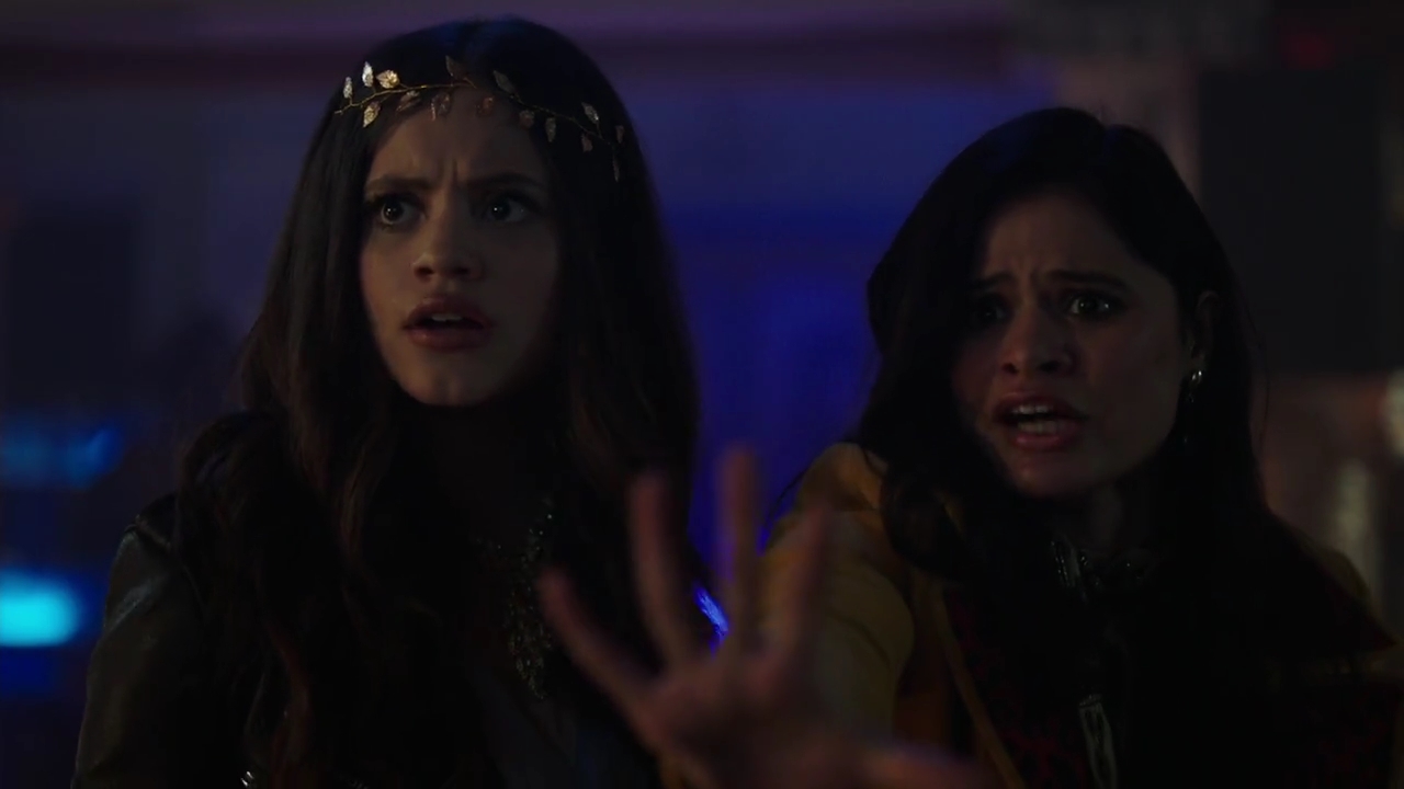 Charmed-Online-dot-nl_Charmed-1x15SwitchesAndStones01955.jpg Charmed-Online-dot-nl_Charmed-1x15SwitchesAndStones01955.jpg