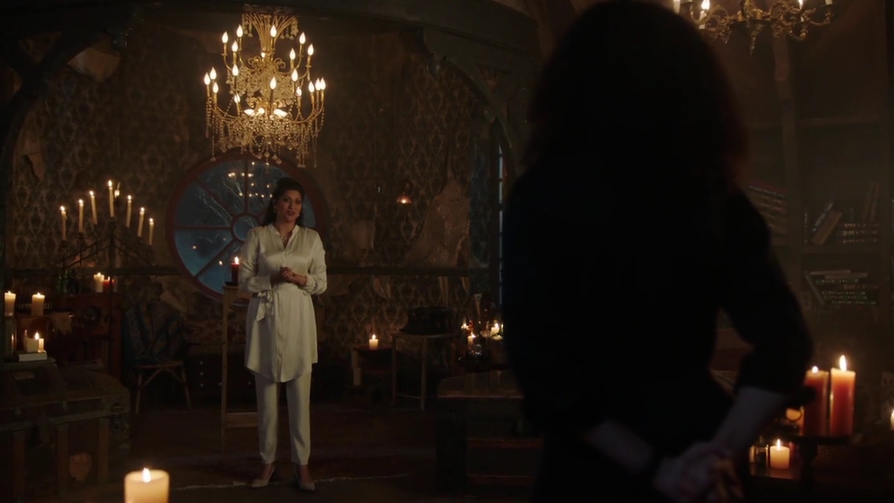 Charmed-Online-dot-nl_Charmed-1x15SwitchesAndStones02363.jpg