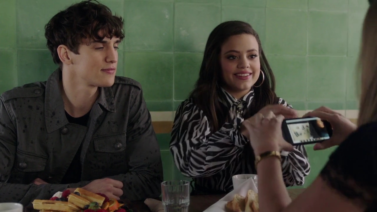 Charmed-Online-dot-nl_Charmed-1x16MementoMori00780.jpg Charmed-Online-dot-nl_Charmed-1x16MementoMori00780.jpg