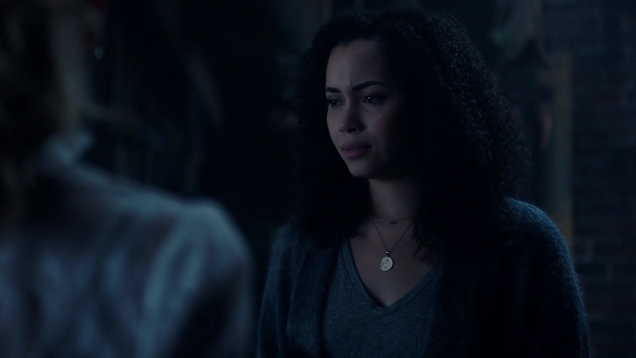 Charmed-Online-dot-nl_Charmed-1x16MementoMori01035.jpg Charmed-Online-dot-nl_Charmed-1x16MementoMori01035.jpg