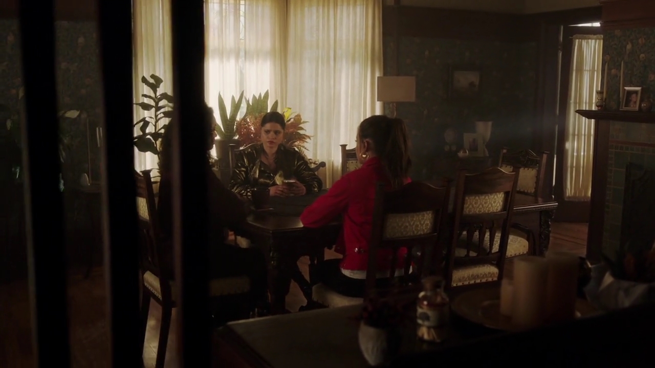 Charmed-Online-dot-nl_Charmed-1x16MementoMori01134.jpg