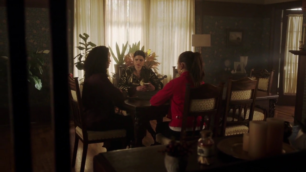 Charmed-Online-dot-nl_Charmed-1x16MementoMori01136.jpg