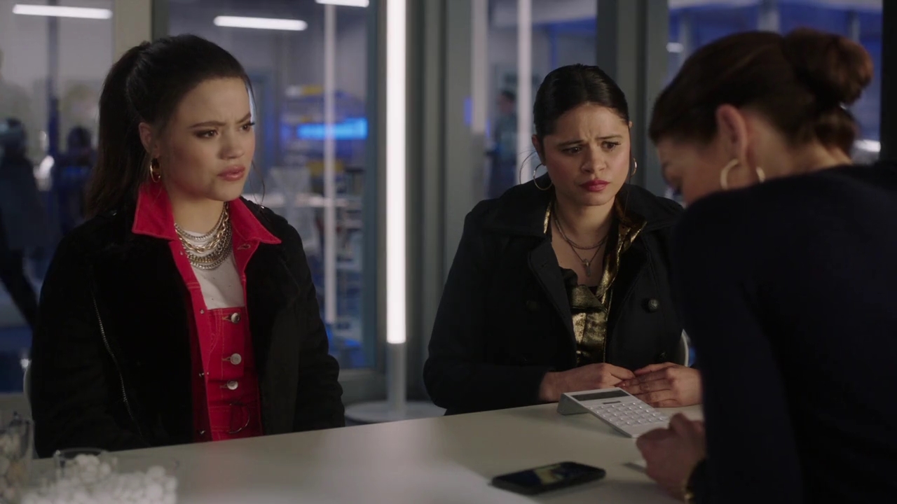 Charmed-Online-dot-nl_Charmed-1x16MementoMori01287.jpg