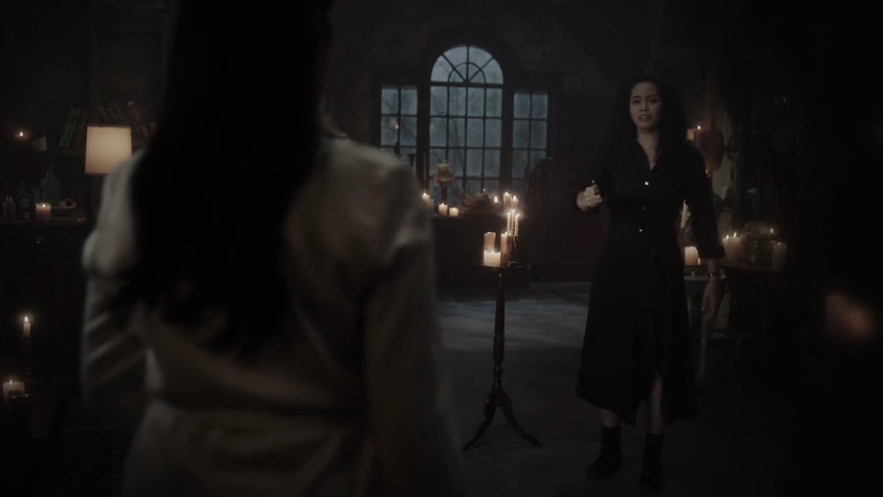 Charmed-Online-dot-nl_Charmed-1x16MementoMori01454.jpg Charmed-Online-dot-nl_Charmed-1x16MementoMori01454.jpg