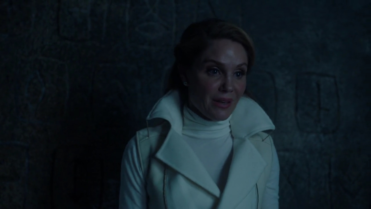 Charmed-Online-dot-nl_Charmed-1x16MementoMori01567.jpg