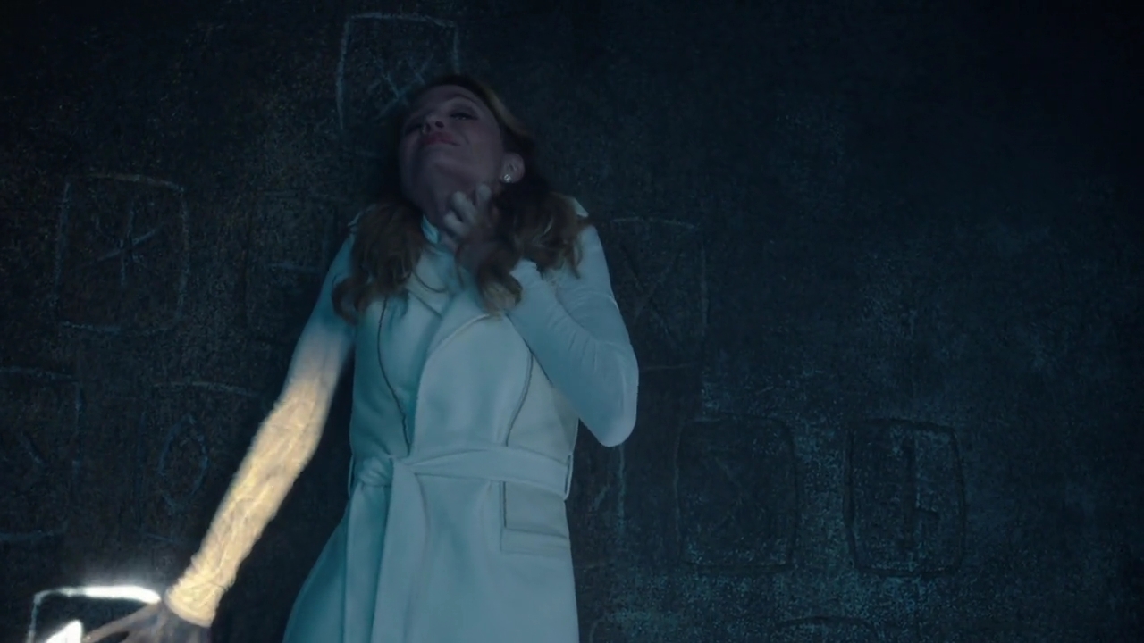 Charmed-Online-dot-nl_Charmed-1x16MementoMori01626.jpg