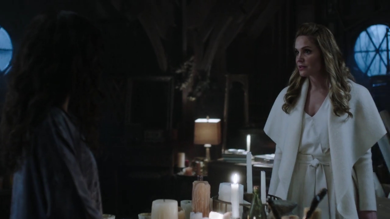 Charmed-Online-dot-nl_Charmed-1x16MementoMori01892.jpg