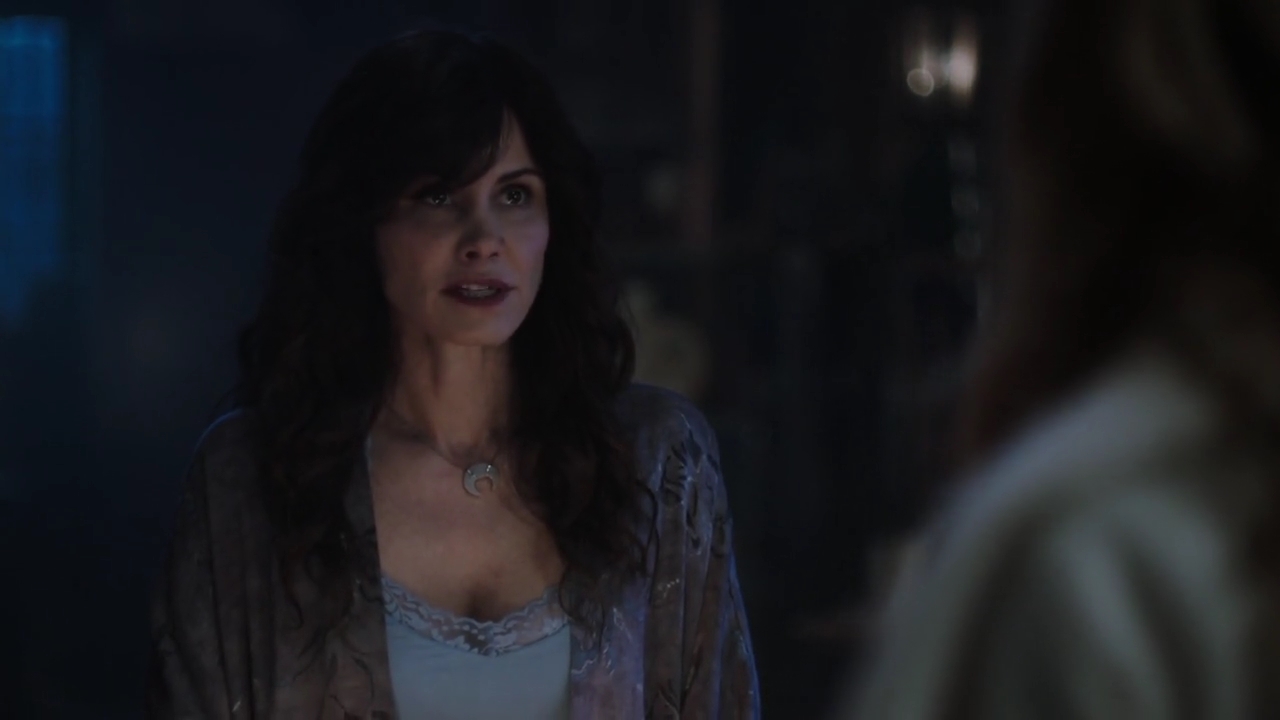 Charmed-Online-dot-nl_Charmed-1x16MementoMori01910.jpg