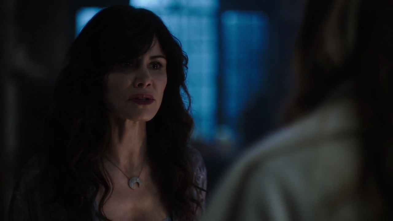 Charmed-Online-dot-nl_Charmed-1x16MementoMori01944.jpg