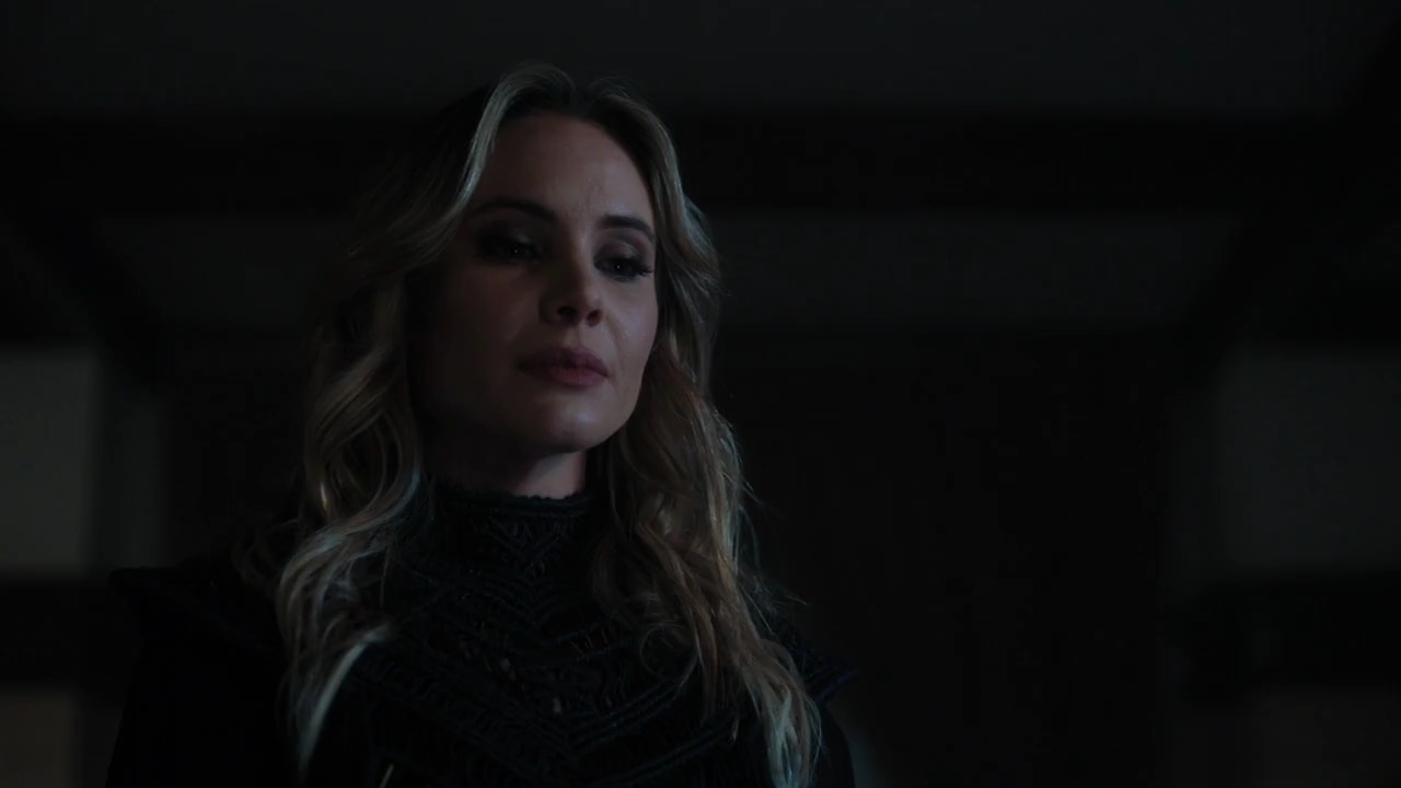 Charmed-Online-dot-nl_Charmed-1x16MementoMori02159.jpg