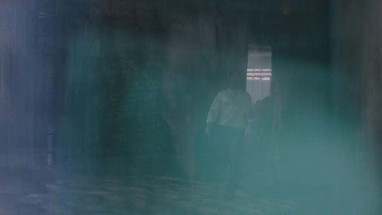 Charmed-Online-dot-nl_Charmed-1x17Surrender00015.jpg