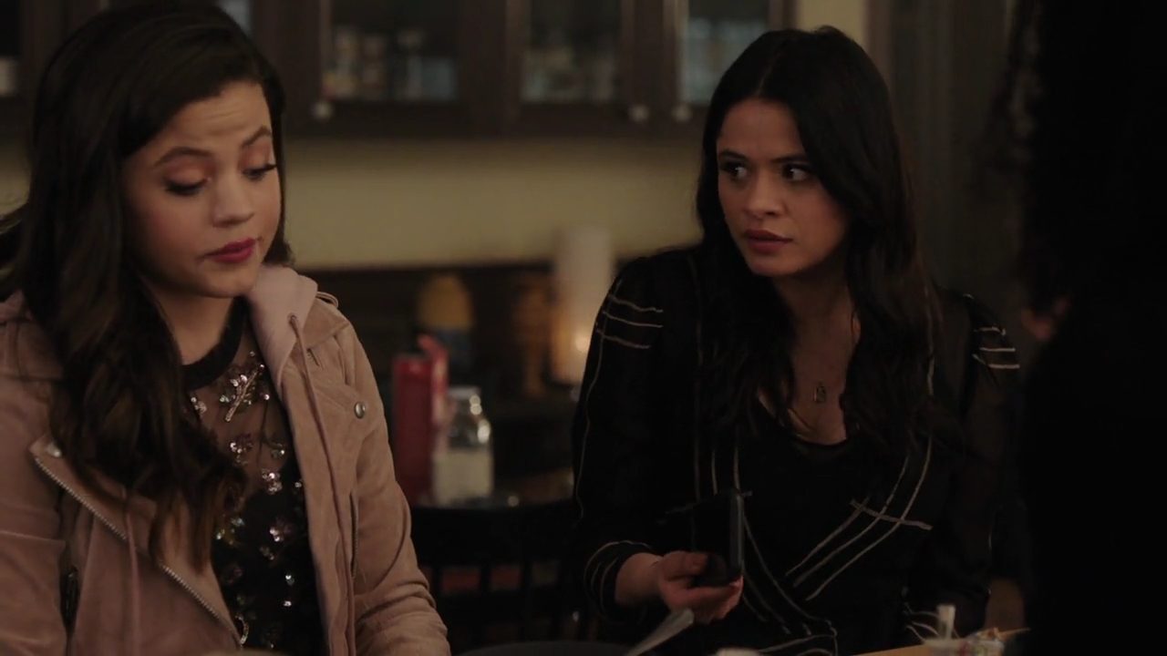 Charmed-Online-dot-nl_Charmed-1x17Surrender00241.jpg